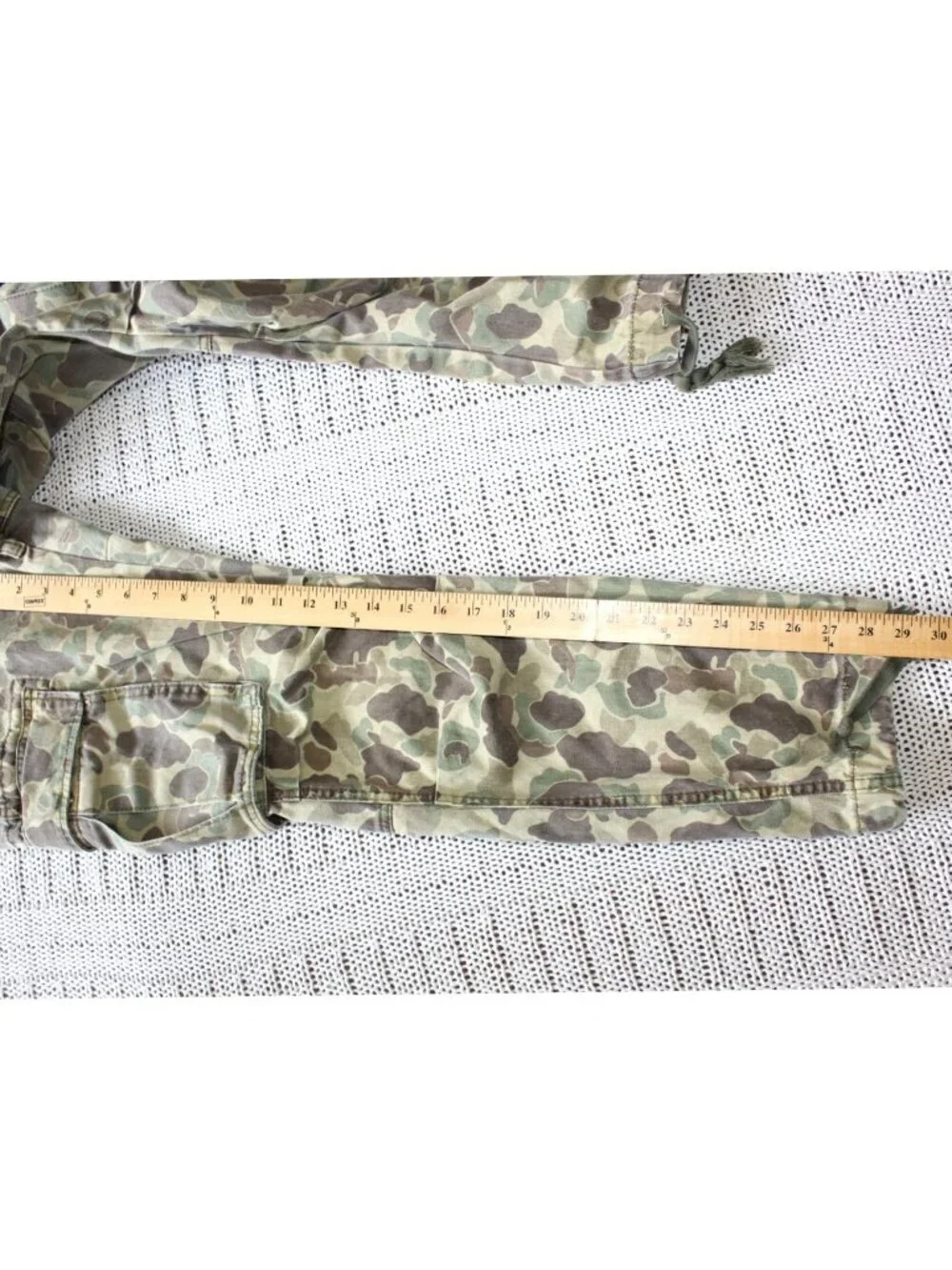 MNML Cargo Men's Pants Size W28/L29 Green Utility Camouflage Army Navy cotton